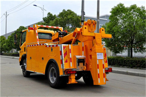 下关区高速路拖车费